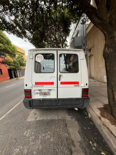 Renault Traffic 2.1 T 31 J Corto Diesel