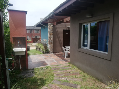 Casa En Mar Azul 1 Cuadra Del Mar . Temp. 2024 4 Personas