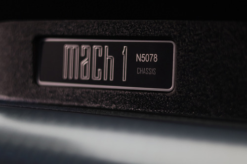 Ford Mustang 5.0 Mach 1 V8 2p