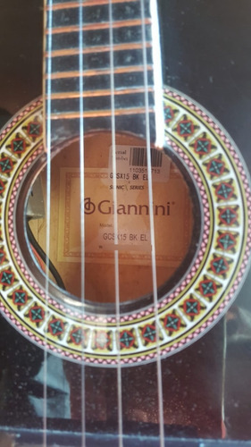 Imagen 3 de 8 de Cavaquinho Gianini