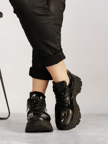 Zapatillas De Mujer Urbanas Altas Plataformas Hot - Marilyn