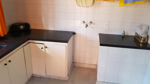 Imagen 10 de 19 de Casa En Venta, 3 Dormitorios, Alberdi, Gran Jardin, Piscina. Calidad, Rosario