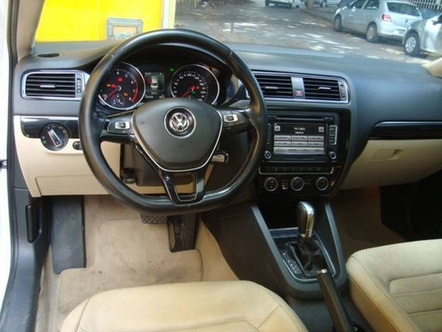 Volkswagen Jetta 2.0 Tsi Highline 211cv Gasolina 4p