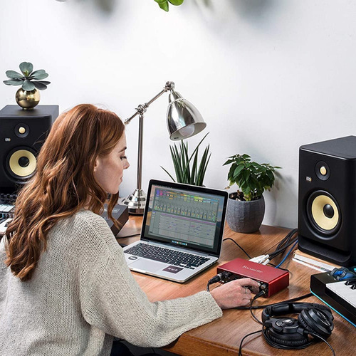 Imagen 6 de 6 de Interface De Audio Usb Focusrite Scarlett 4i4 3ra Gen Pr