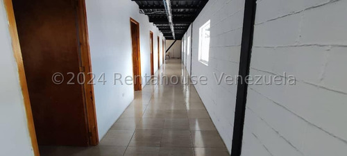Ms: 24-23329 Vendemos O Alquilamos Nuevo Galpón En Filas De Mariche. A=1900m2, 6b, 20p.