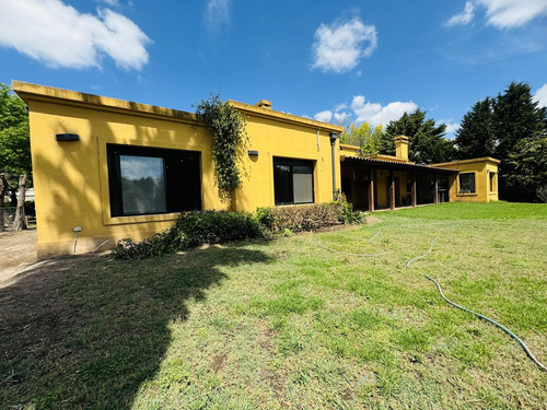 Increible Casa Country Los Alamos Ibarlucea