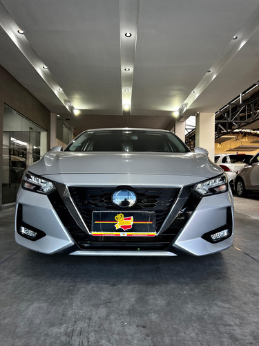 Nissan Sentra 2.0 Advance Cvt