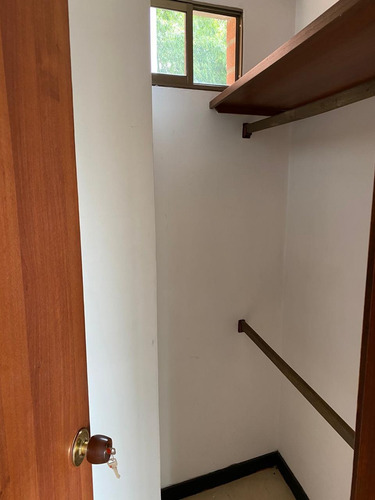 Se Vende Apartamento En Sector De Envigado
