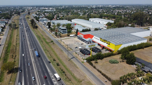 Imagen 6 de 16 de Local En Alquiler En Moreno, G.b.a. Zona Oeste, Argentina