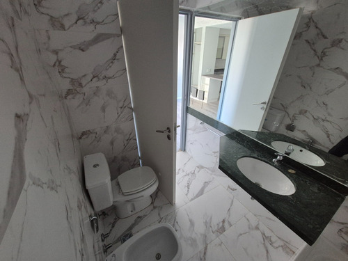 2 Amb A Estrenar 51 M2 Fte Balcón - Exp Incluidas
