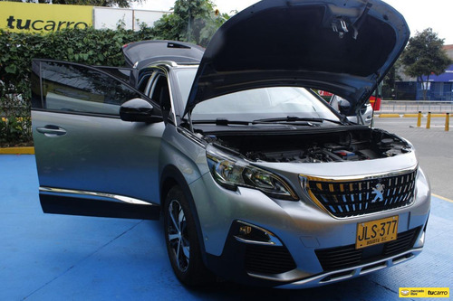 Peugeot 3008 1.6 Allure