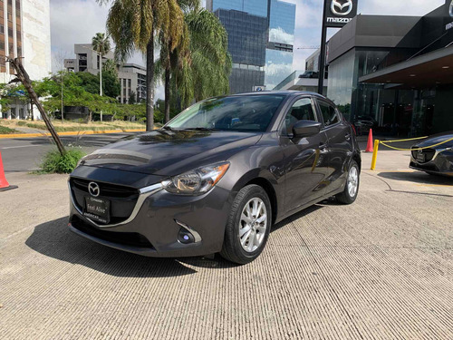 Imagen 1 de 13 de Mazda Mazda 2 2018 1.5 I Touring At