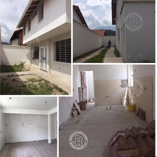 Imagen 4 de 13 de Casa En Oferta Mérida Nueva Urb. Santa María