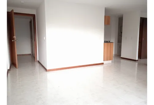 Apartaestudio En Arriendo Aguacatala Medellín