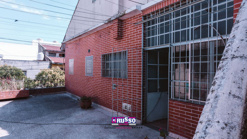 Venta Vivienda Con Local Ciudadela
