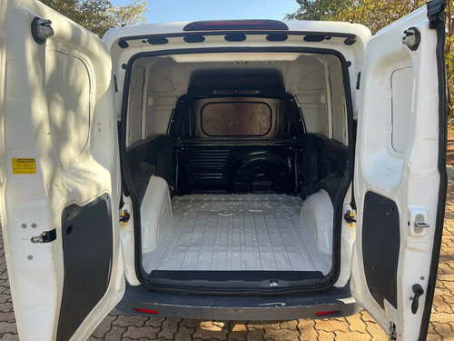 Fiat Fiorino 1.4 MPI FURGÃO ENDURANCE 8V FLEX 2P MANUAL