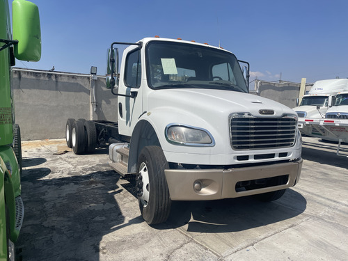 Camión Torton Freightliner M2 Chasis Cabina Modelo 2013 Naci