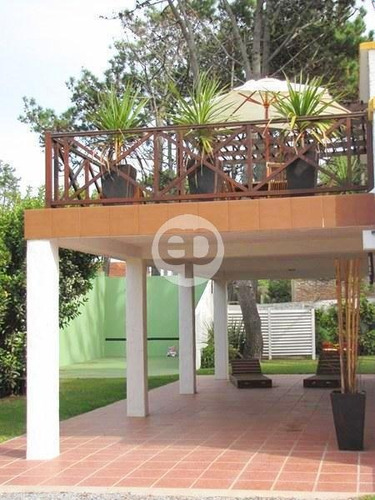 Venta Casa 3 Dormitorios Más Dependencia Punta Del Este