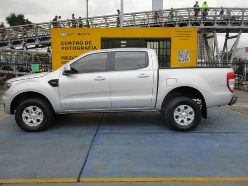 Ford Ranger 4x2 2500cc Mt Aa