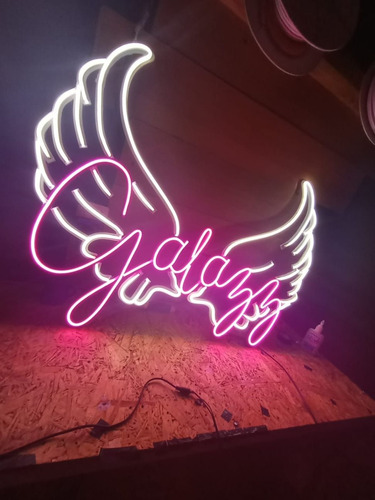 Armado Y Colocacion De Carteleria Neon Led