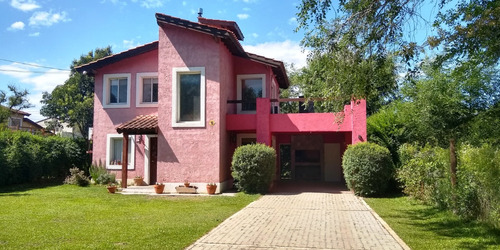 Vendo La Casa Mas Linda De Villa Gral. Belgrano 