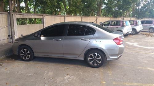 Imagem 8 de 10 de Honda City 2013 1.5 Lx Flex Aut. 4p