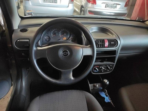 Imagem 10 de 10 de Chevrolet Corsa 1.0 Mpfi Joy 8v Flex 4p Manual