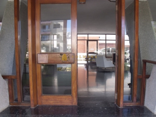 Apartamento 1 Y Medio Dormitorio-ref:3454