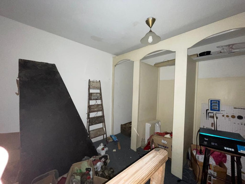 Local Comercial En Venta - Galeria Luro