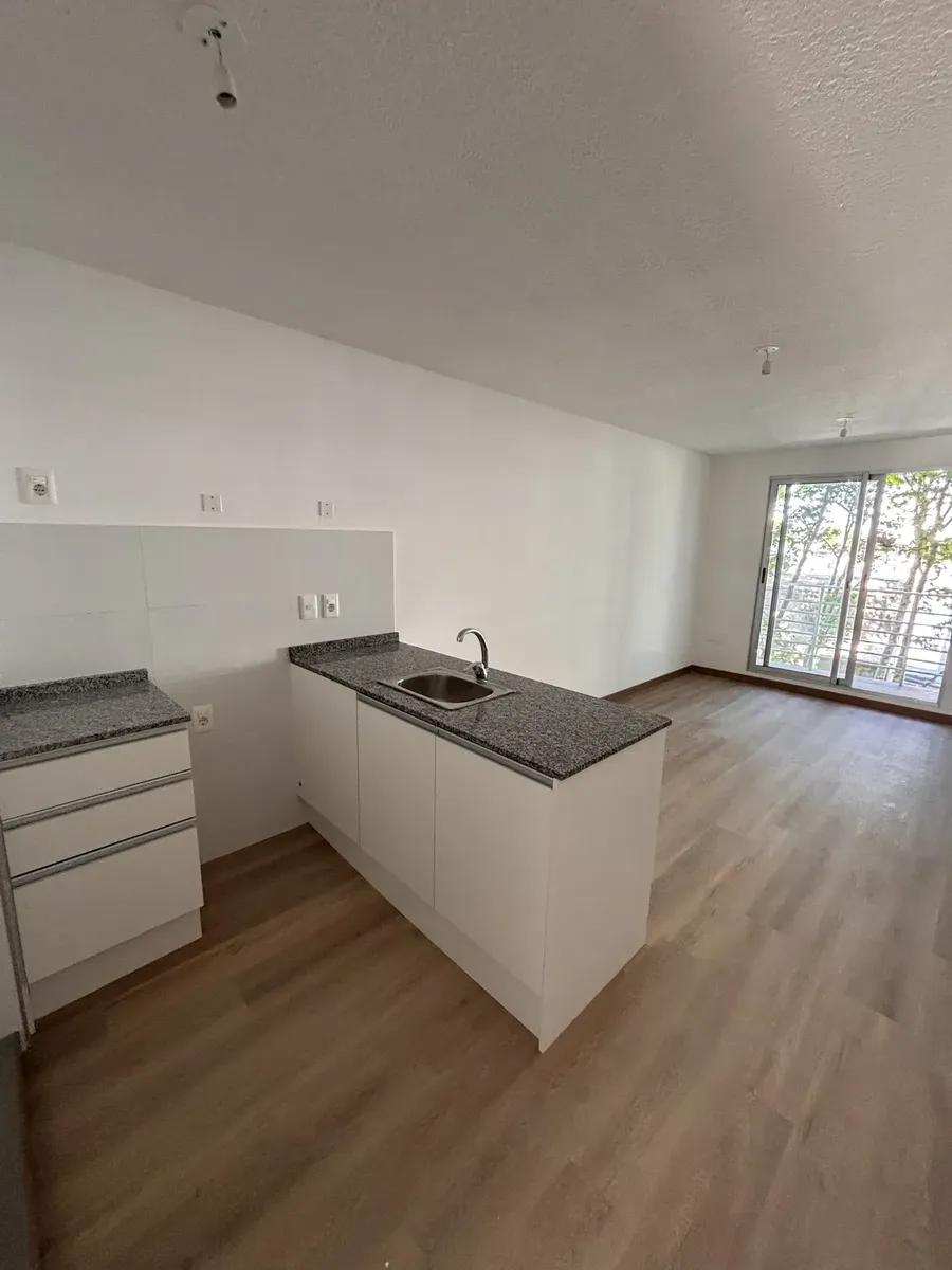 Alquiler De Apartamento A Estrenar De 1 Dormitorio En Edificio Mooca · Foto 4