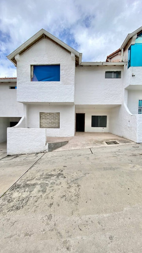 Imagen 3 de 14 de Casa Urbanización Los Ceibos Caneyes.