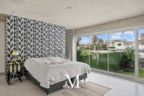 Hermosa Casa - 1000 M2 - Terreno 8.66x65 - Jardin - Pileta - Parrilla