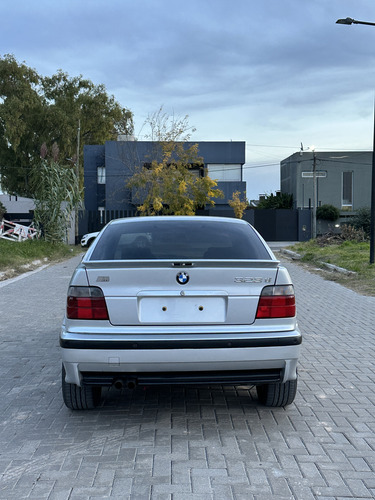 BMW Serie 3 2.5 323 Compact Ti Sportive
