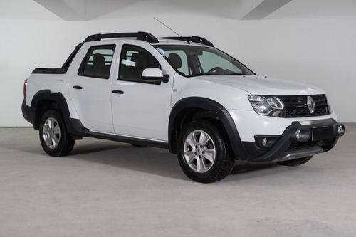 Imagen 2 de 14 de Renault Oroch Outsider
