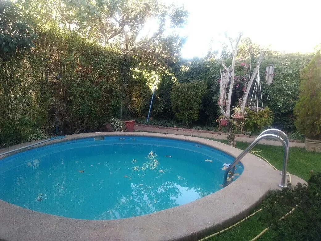 Imagen 1 de 12 de Crisol Casa Central, Estacionamientos, Piscina Mas Depto