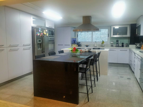 Imagen 5 de 14 de Casa 1000m2 Urb La Rosaleda Norte San Antonio De Los Altos