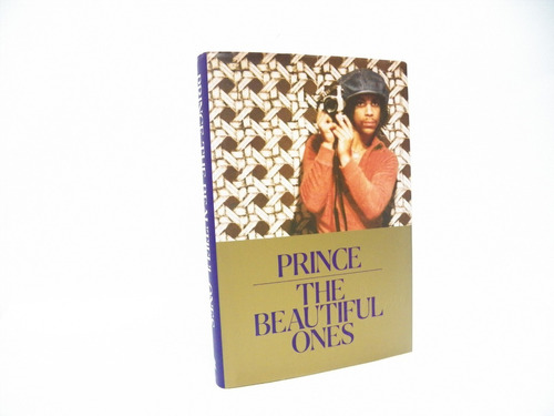 Imagen 1 de 5 de Libros Prince The Beautiful Ones / Memorias / Estrella Rock