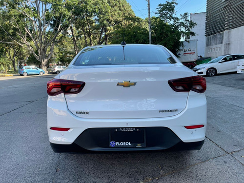 Imagen 6 de 10 de Chevrolet Onix 2021 1.2 Premier At
