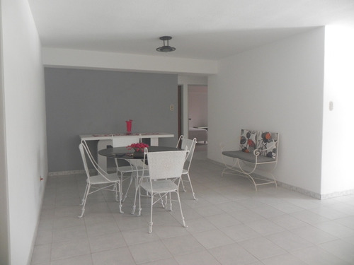 Bello Y Comodo Apartamento