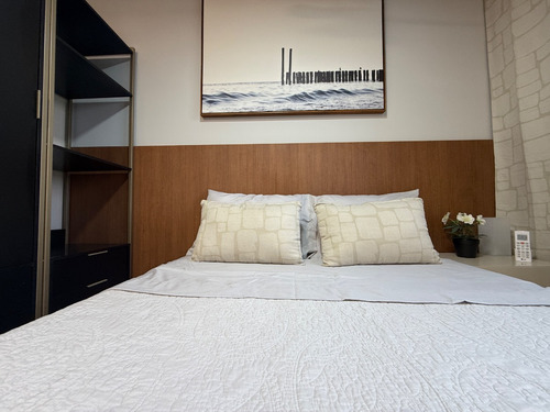 Apartamento Construído E Reformado. No Centro Do Rio 44 M² | 2 Quartos | Próximo Ao Metrô E Vlt (com 1 Ano)