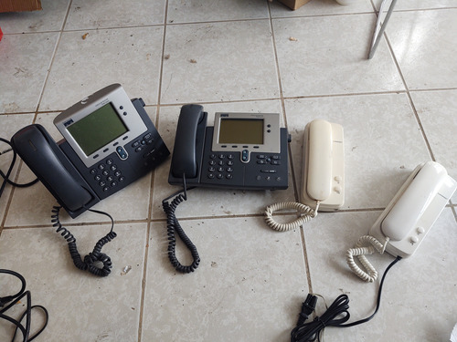 2 Teléfonos Ip Cisco 7940 G Y Extras