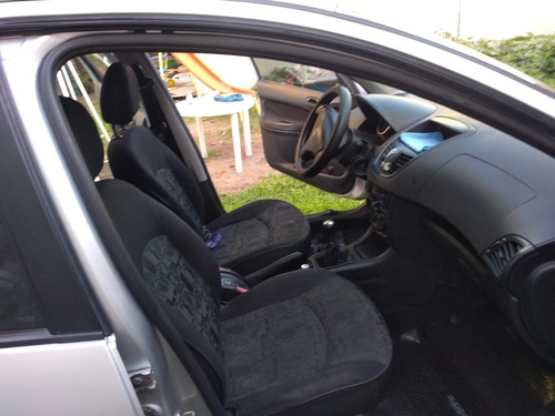 Peugeot 207 Compact