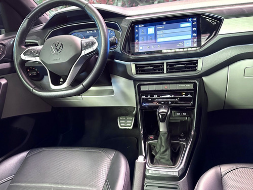 Volkswagen T-Cross 1.4 250 TSI TOTAL FLEX HIGHLINE AUTOMÁTICO