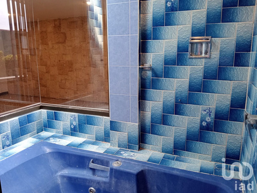Venta Edificio 6 Ambientes Viveros De La Loma