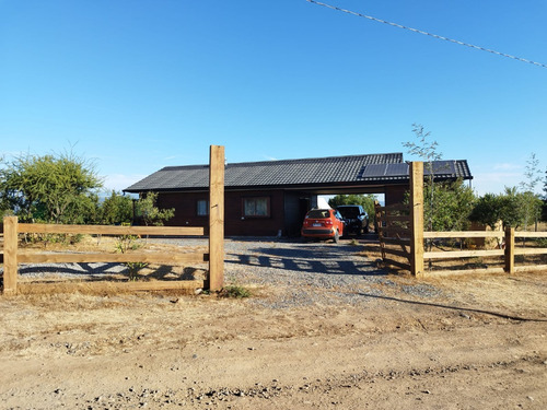 Hermoso Chalet Con Vista Al Río En Sector Querí