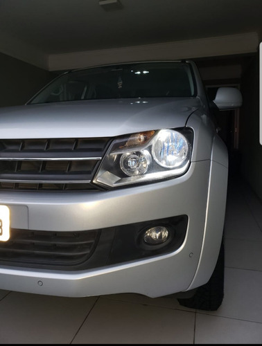 Volkswagen Amarok 2.0 Trendline Cab. Dupla 4x4 4p Automática