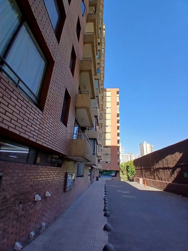 Dpto 1d 1b Estacionamiento Y Bodega A Pasos De 3 Estaciones