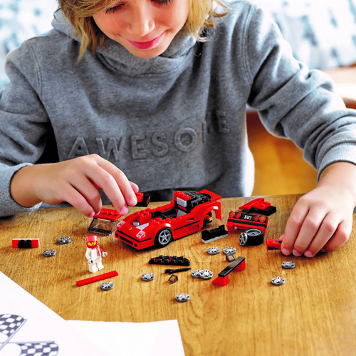 Lego Speed Champions Ferrari F40 Competizione 75890 Número de piezas 198