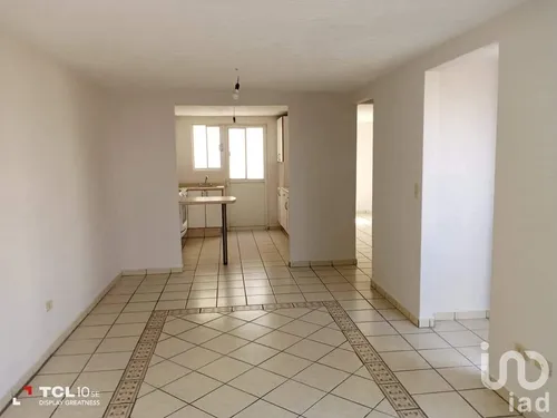Venta Casa 4 Ambientes Los Olivos De Tlaquepaque