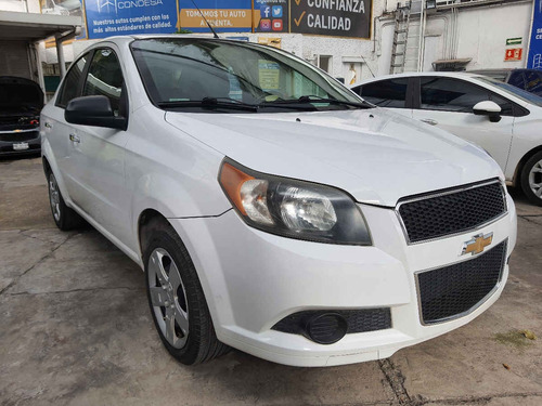 Imagen 1 de 14 de Chevrolet Aveo 2015 4p Lt L4/1.6 Man